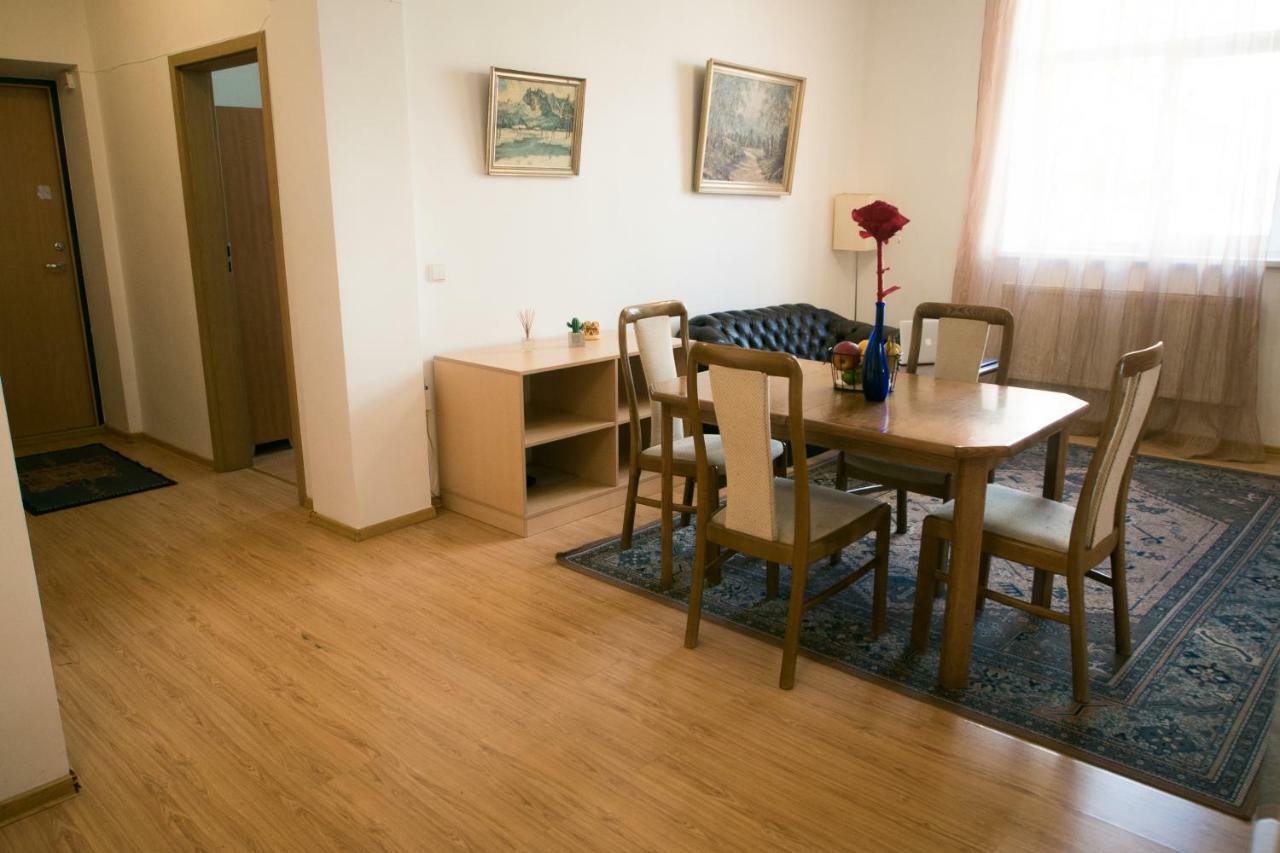 Town Hall 3 Bedroom Apartment ヴィリニュス エクステリア 写真